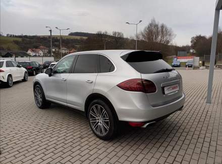 Porsche - Cayenne