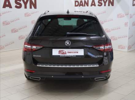 Škoda - Superb