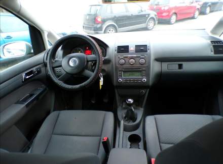 Volkswagen - Touran