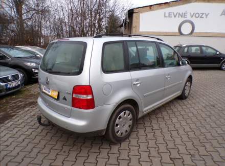 Volkswagen - Touran