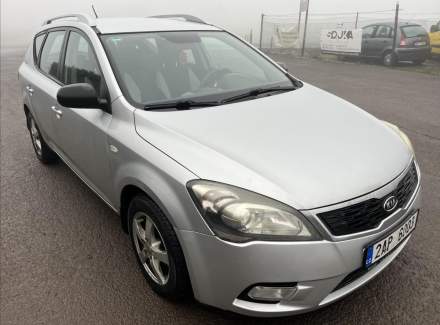 Kia - Cee'd