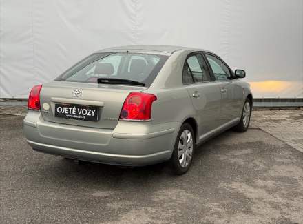 Toyota - Avensis