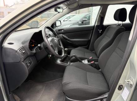 Toyota - Avensis