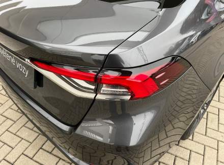 Toyota - Corolla