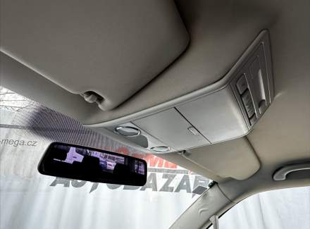 Volkswagen - Caravelle