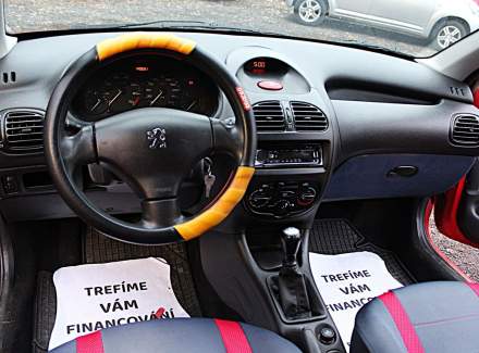 Peugeot - 206