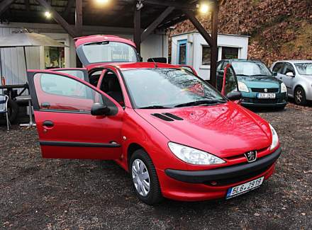 Peugeot - 206