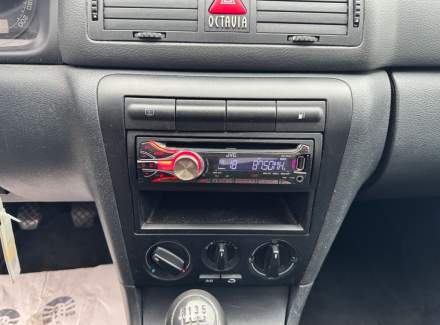 Škoda - Octavia