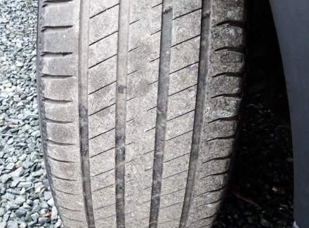 Land Rover - Range Rover Evoque