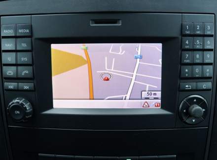 Mercedes-Benz - Vito