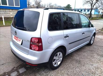 Volkswagen - Touran