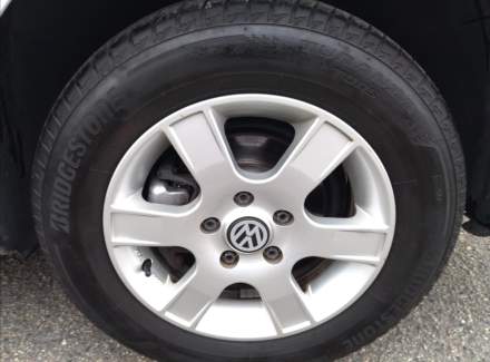 Volkswagen - Touran
