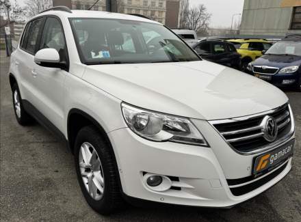 Volkswagen - Tiguan
