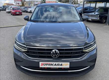 Volkswagen - Tiguan
