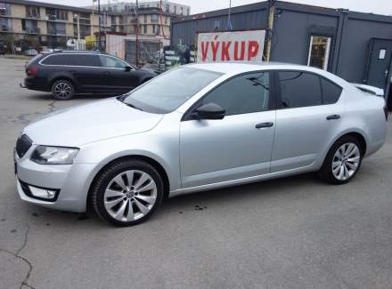 Škoda - Octavia