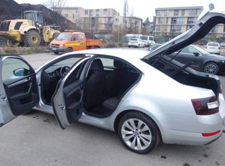 Škoda - Octavia