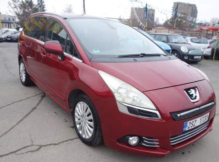Peugeot - 5008