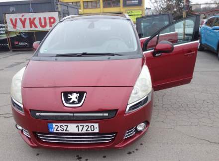 Peugeot - 5008