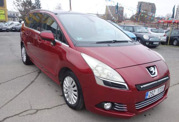 Peugeot - 5008