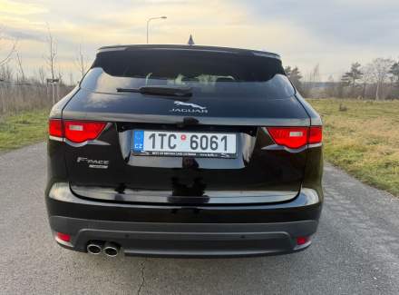 Jaguar - F-Pace