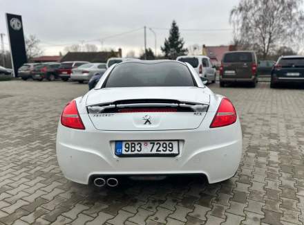 Peugeot - RCZ