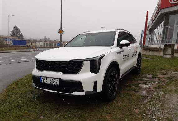 Kia - Sorento