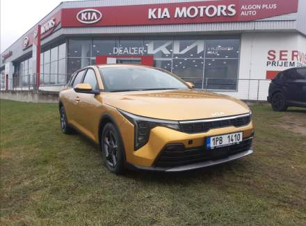 Kia - K4
