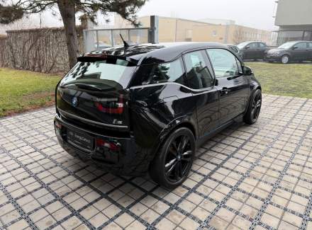BMW - i3