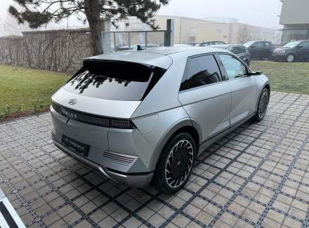 Hyundai - IONIQ 5