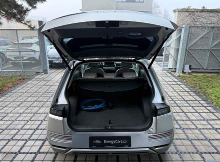 Hyundai - IONIQ 5