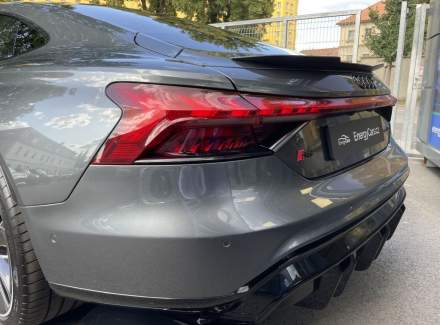 Audi - RS E-tron GT