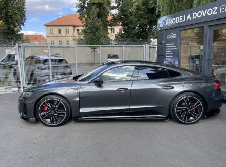 Audi - RS E-tron GT
