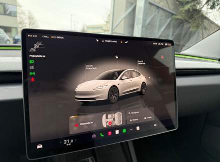Tesla - Model 3