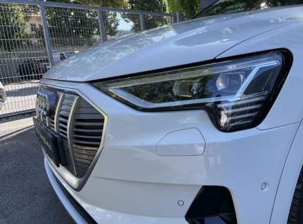 Audi - E-tron