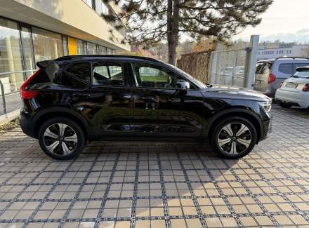 Volvo - XC40