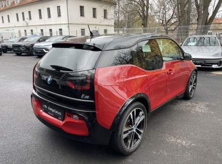 BMW - i3