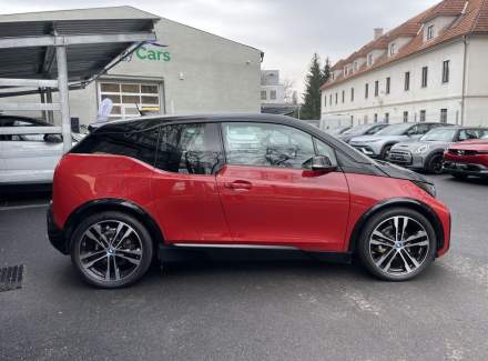 BMW - i3