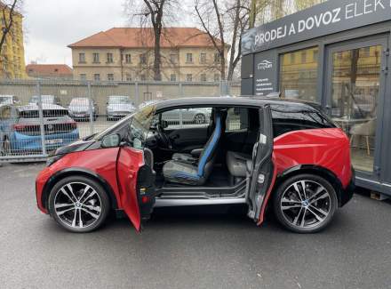BMW - i3