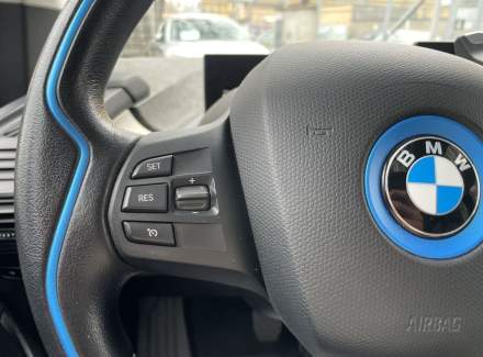 BMW - i3