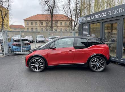 BMW - i3