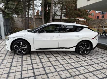 Kia - EV6