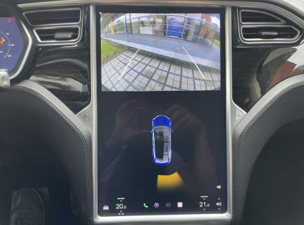 Tesla - Model X