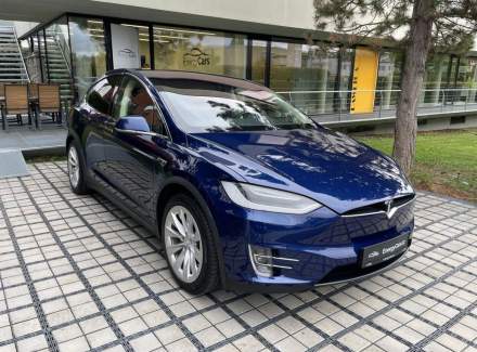 Tesla - Model X
