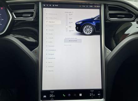 Tesla - Model X