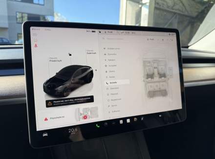 Tesla - Model Y