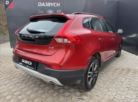 Volvo - V40