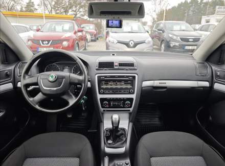 Škoda - Octavia