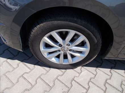 Volkswagen - Touran