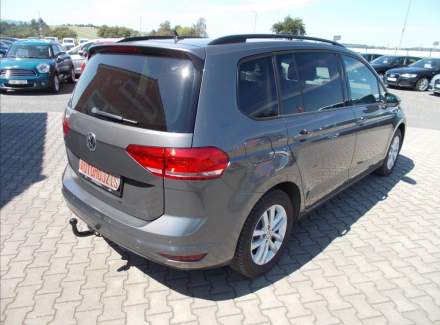 Volkswagen - Touran