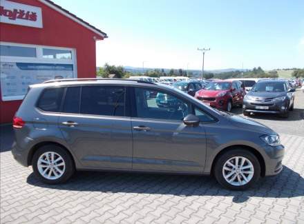 Volkswagen - Touran